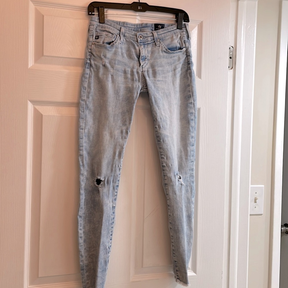 AG Adriano Goldschmied The Legging Ankle- Super Skinny Ankle Low Rise 27R